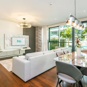 شقة Fam Living - Walk - Opulent Living, دبي