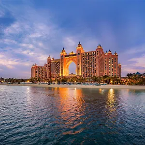 Rezort Atlantis, The Palm